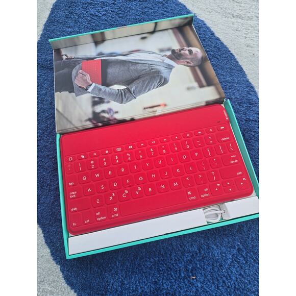 Logitech Keys-To-Go Wireless Bluetooth Keyboard for iPad, iPhone, Apple TV – NIB - Picture 4 of 4